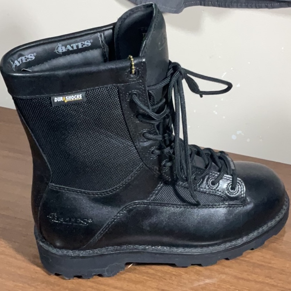 NWT Bates Tactical Waterproof Durashock Combat Military Boots NEW. Size 7